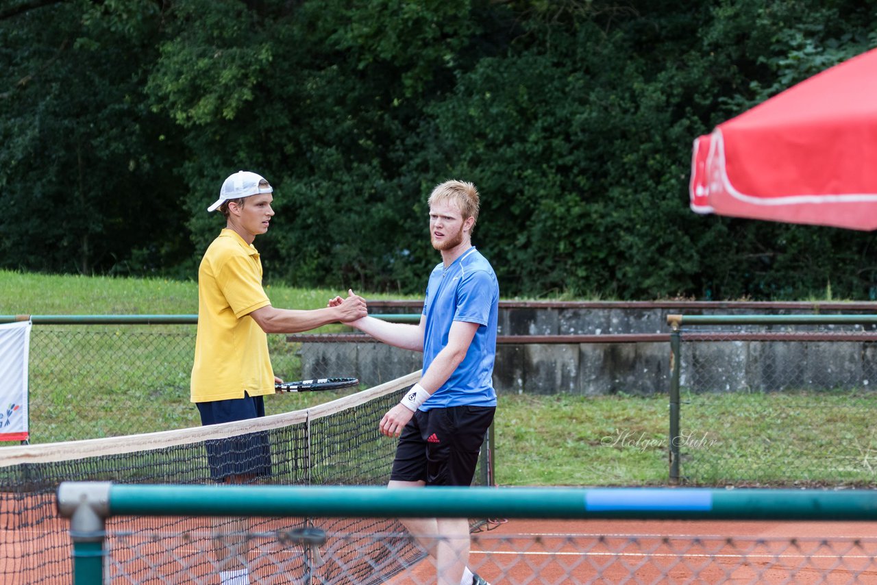 Bild 156 - Stadtwerke Pinneberg Cup Sonntag